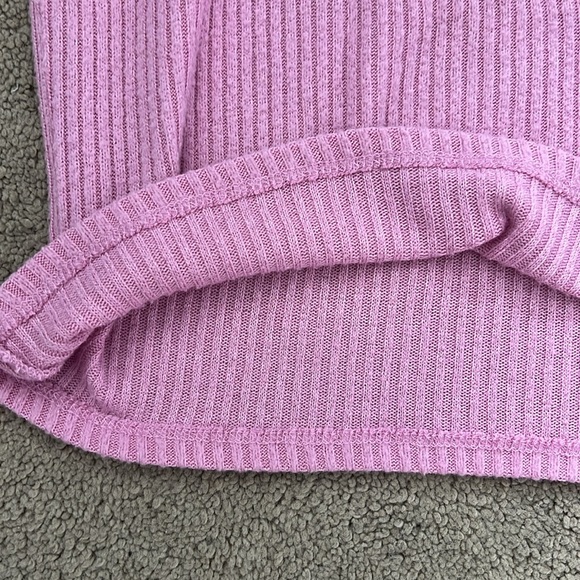 Holister Co. Women’s Pink Long Sleeve - Picture 3 of 4